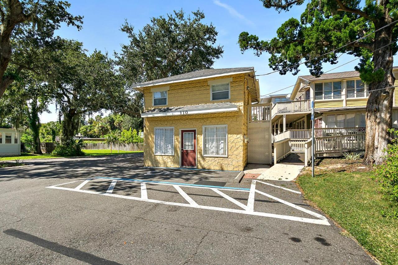 Golden Magnolia Marina Resort Daytona Beach Exterior photo